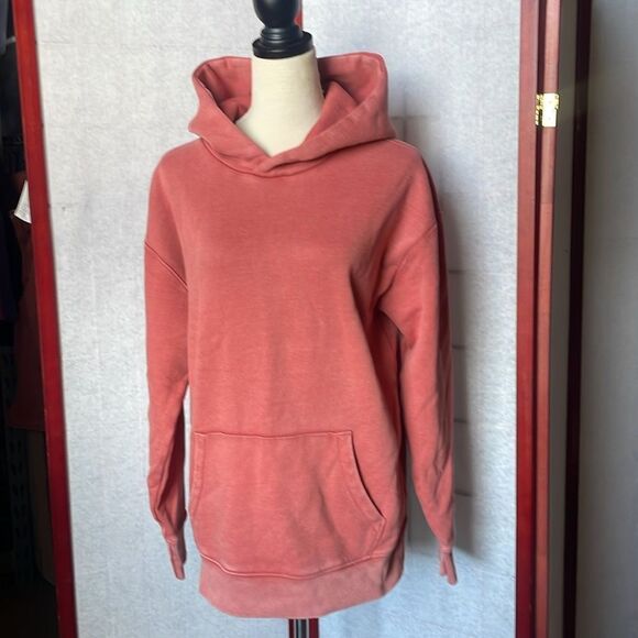 Abercrombie & Fitch Deep Rose Relaxed Fit Semi-Distressed Pullover Hoodie (Small - Picture 10 of 11